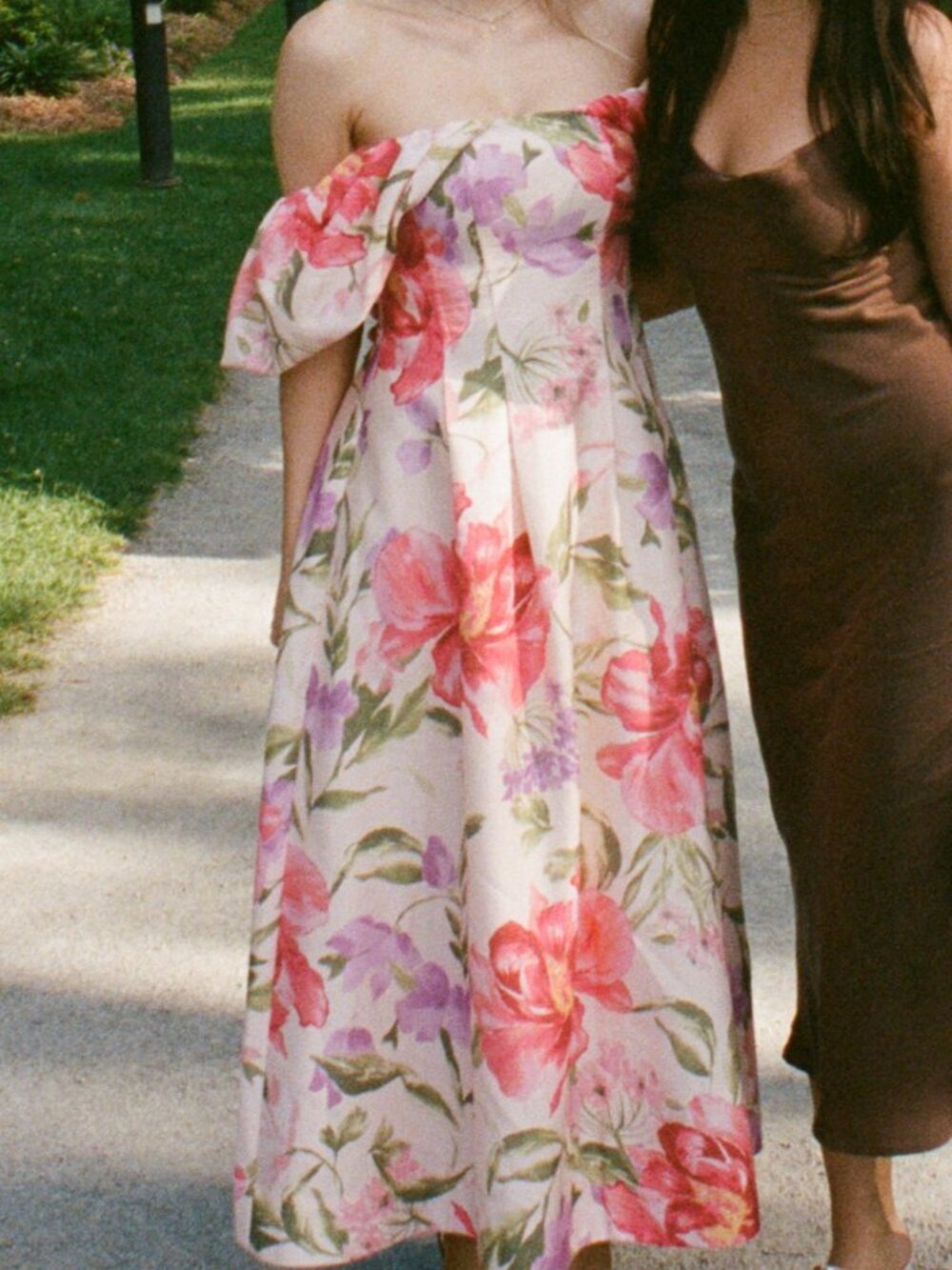 EVERNEW Janie Floral Off Shoulder Puff Sleeve Midi Dress - Size 4 - Picture 5 of 6